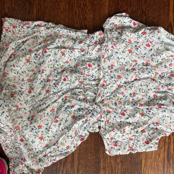 Chloe Floral Shorts Romper - Picture 3 of 5